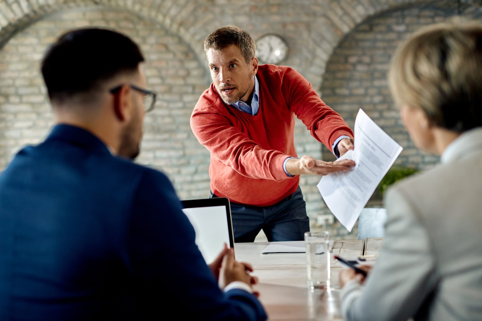 Litige client ou fournisseur : comment le régler rapidement sans aller au tribunal ?